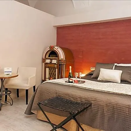 מלון Hotel-spa Classic 4*